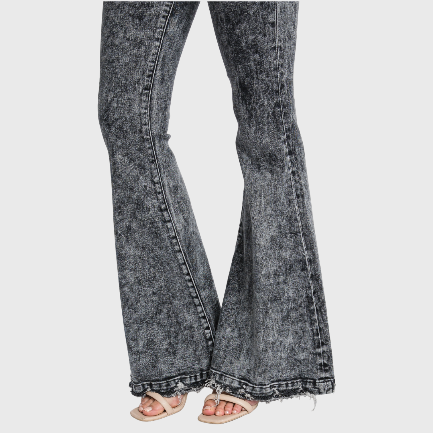 Petra153 - Vente Jean – femme - P226EFH-BA. BOUTONNÉ EN SUPER HAUTE TAILLE, STRETCH EXTREME FLARE11