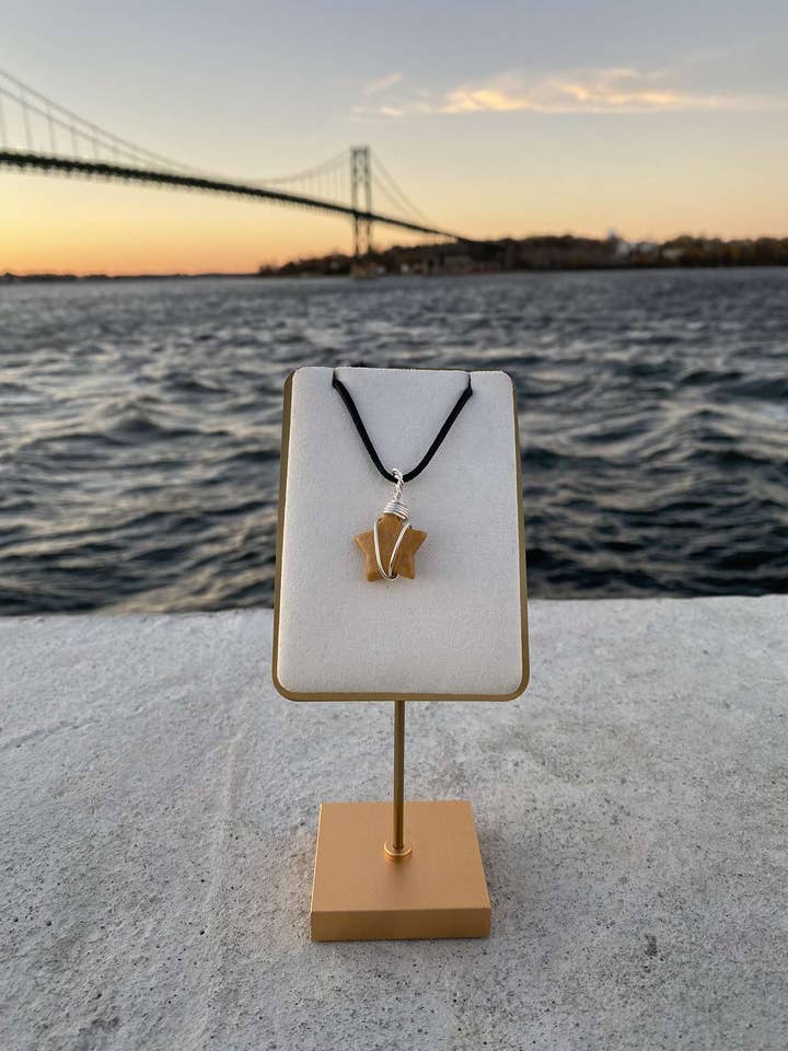 Star Necklace for wholesale by Slangin Rockz