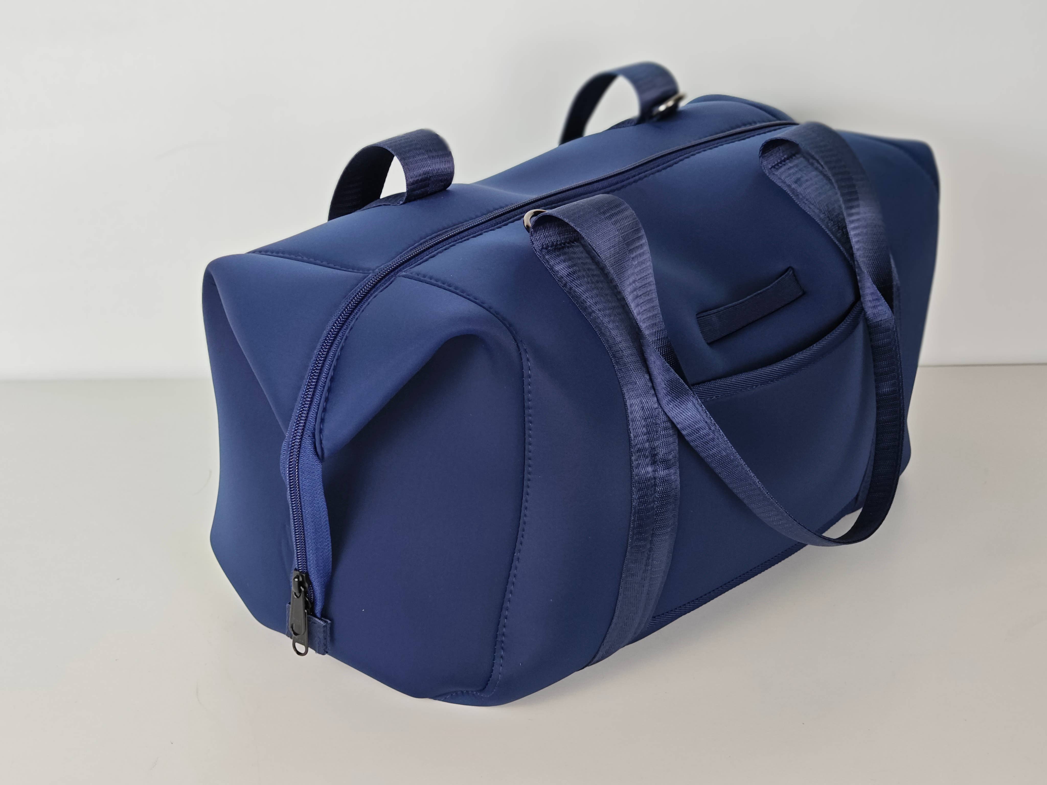 Crave by FW - Wholesale Tote Bag - Women's - Large Carryall Neoprene Travel Bag Travel Luggage12