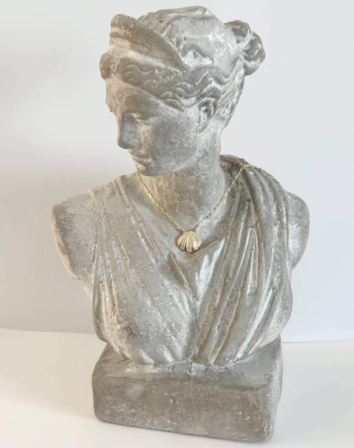 Tramps+Thieves - Wholesale Pendant/Charm Necklace - Seashell Necklace 1