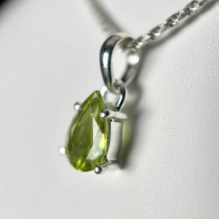 Peridot hänge Sterling Silver för wholesale av Nugent Jewelry