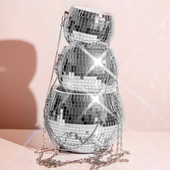 Disco Ball plantenbak en andere Disco wholesale inkopen. Gratis retourzendingen en een 60-dagen netto betalingstermijn op Faire.com trends op Faire.