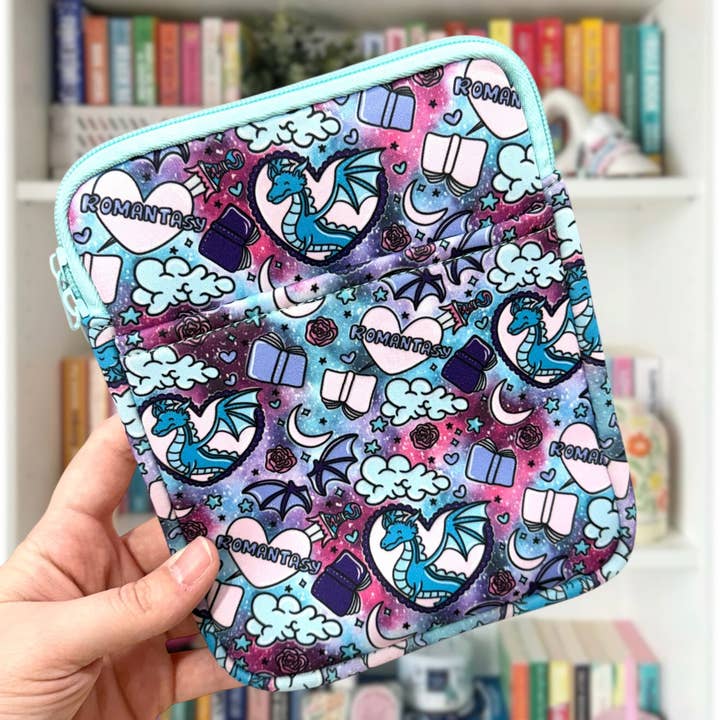 Custodia Kindle Romantasy per la vendita all'ingrosso da parte di Posh Paperie