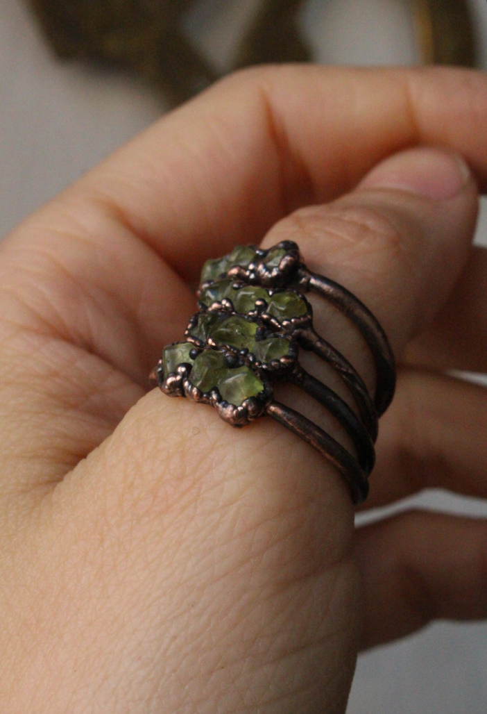 Gratefully Dreaming - Wholesale Single Stone/Solitaire Ring - Peridot Crystal Stacking Ring | Copper Multi-stone Ring2