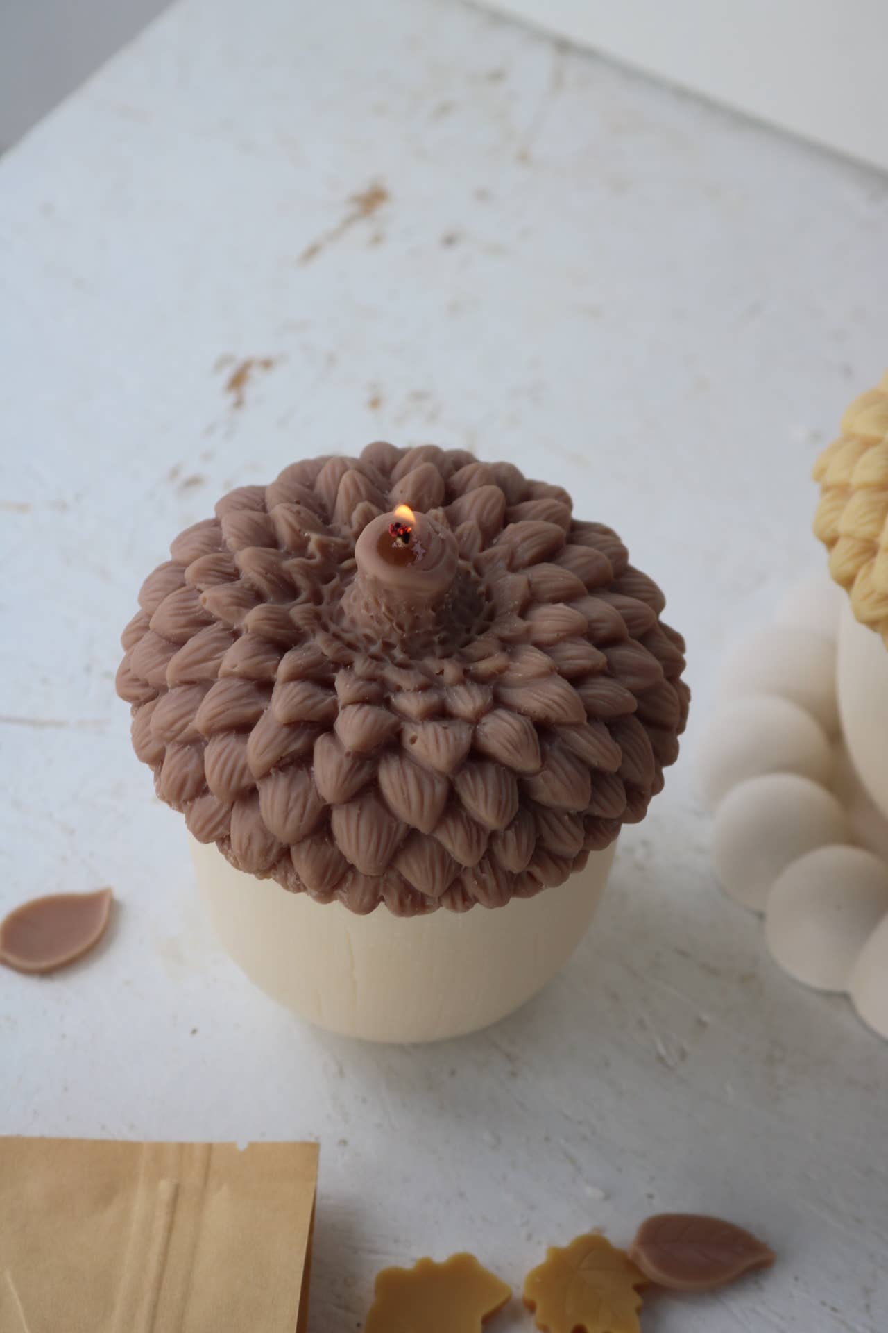 Mae Fleur - Wholesale Novelty Candle - Acorn Candle1