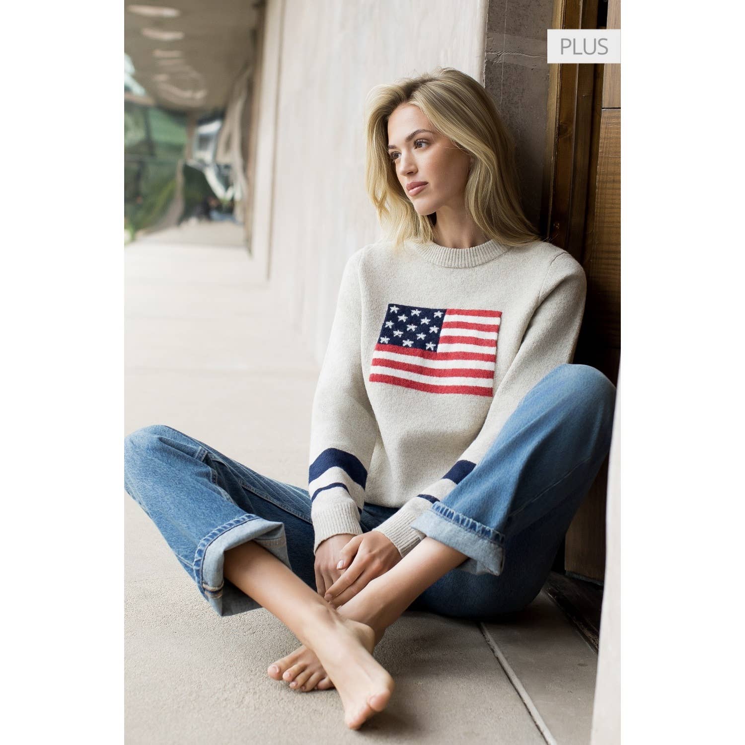 CRÈME /Taille XL/ Pull en maille avec détail drapeau en vente sur Faire6