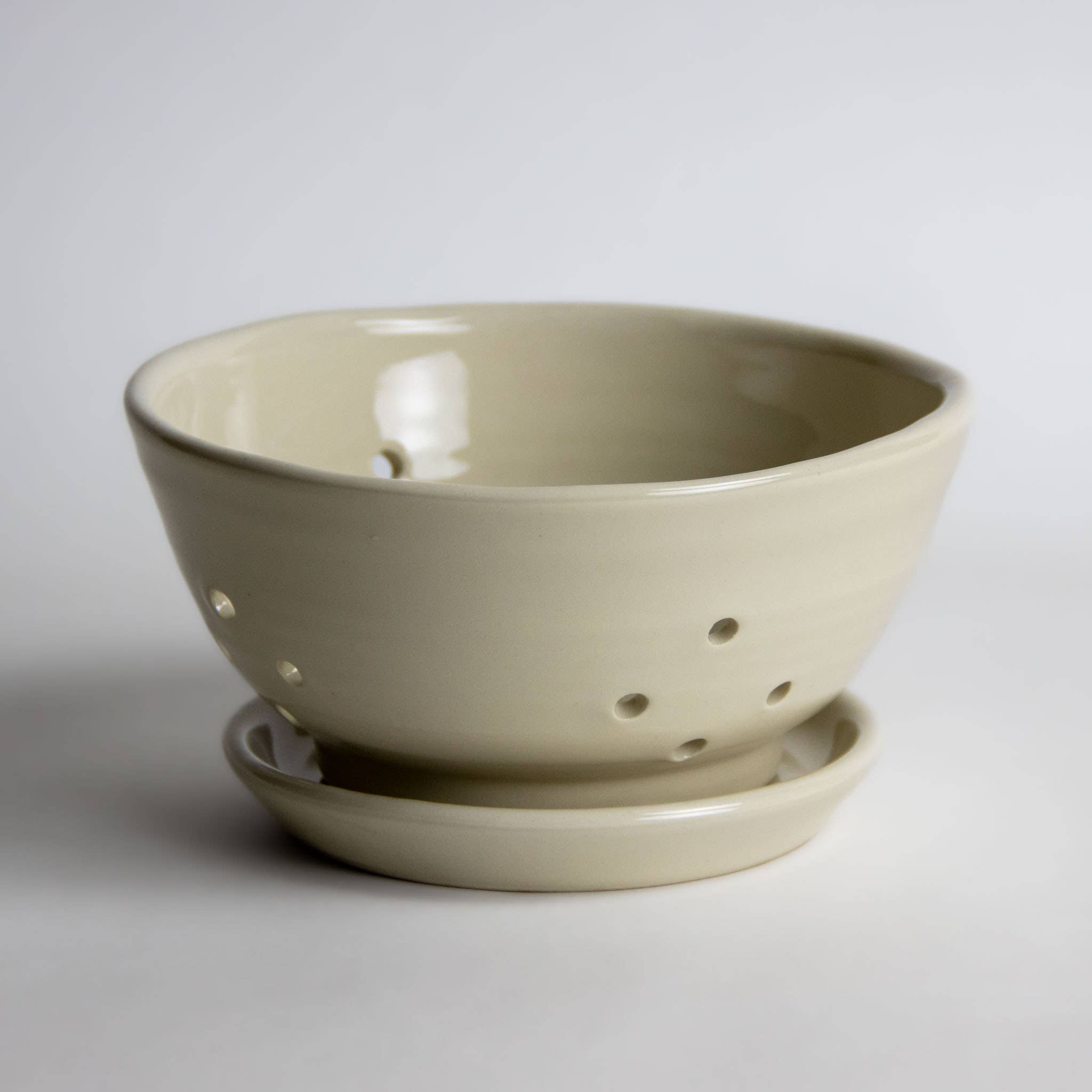 Emerson Creek Pottery - Wholesale Colander - Berry Colander w/Saucer2