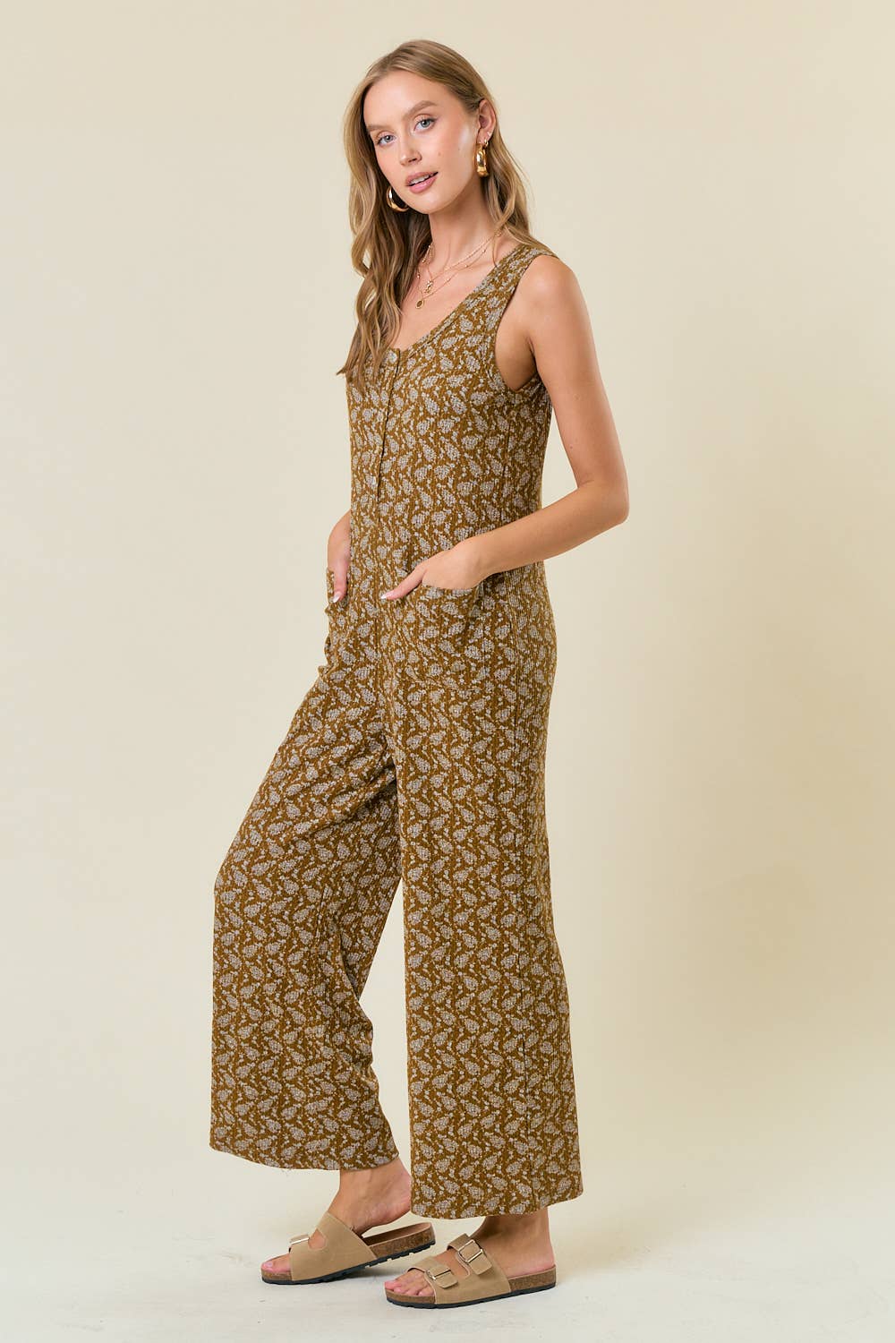 Doe and Rae - Vente Combinaison – femme - COMBINAISON BOUTONNÉE SUR LE DEVANT AVEC POCHES - 27018R-18