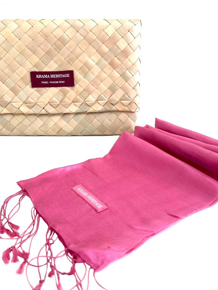 Krama Silkesrosa godis för wholesale av Krama Heritage