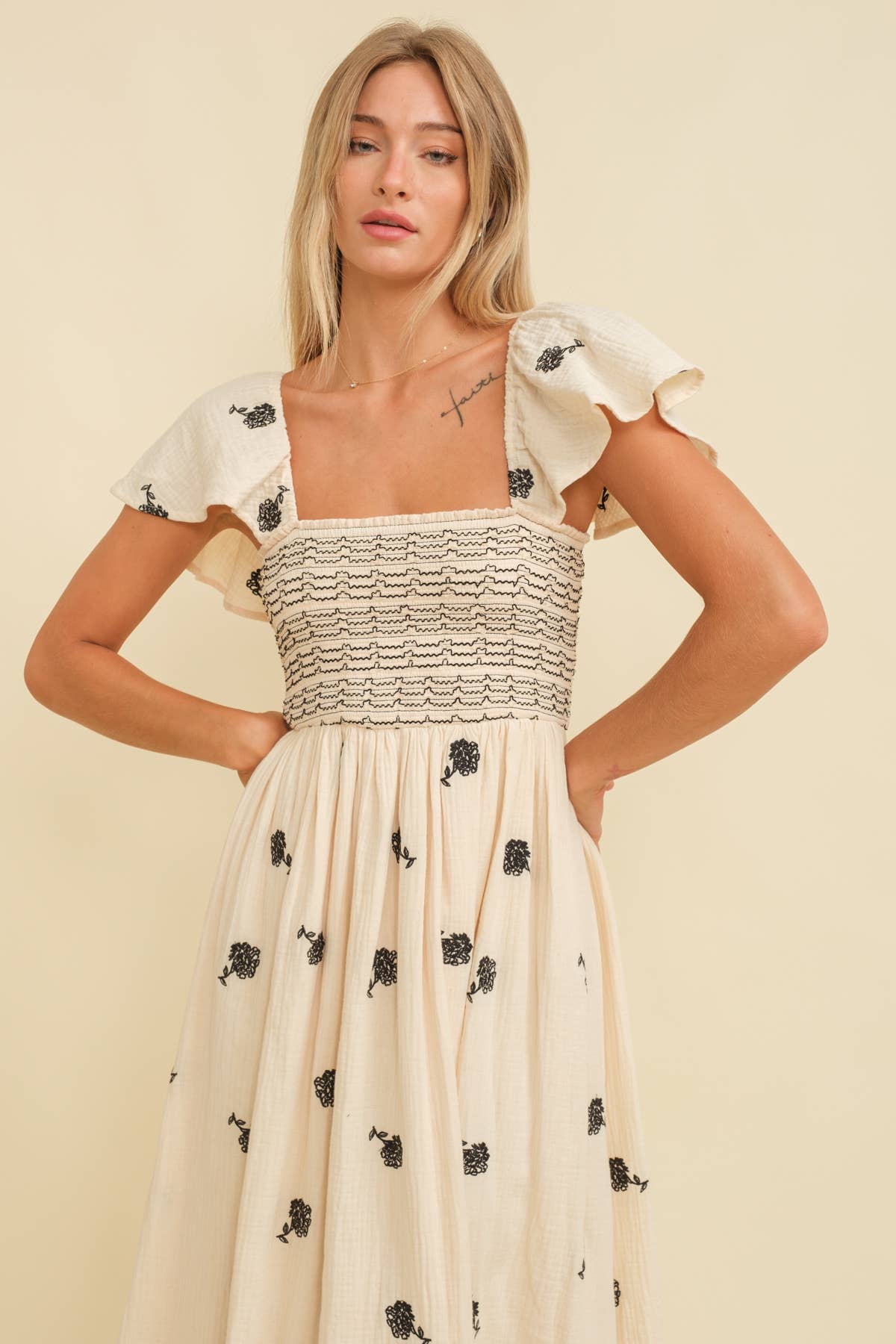 Cloud Ten - Venta al por mayor Vestido - Mujer - CD13371 - VESTIDO EMBO FLORAL3