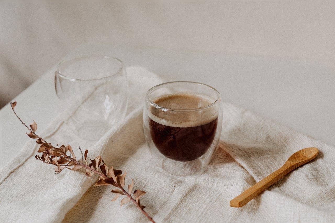 NUTS Innovations – Engroshandel Drikkeglas/kop – Dobbeltvæggede glas af 50 % genanvendt borosilikatglas3