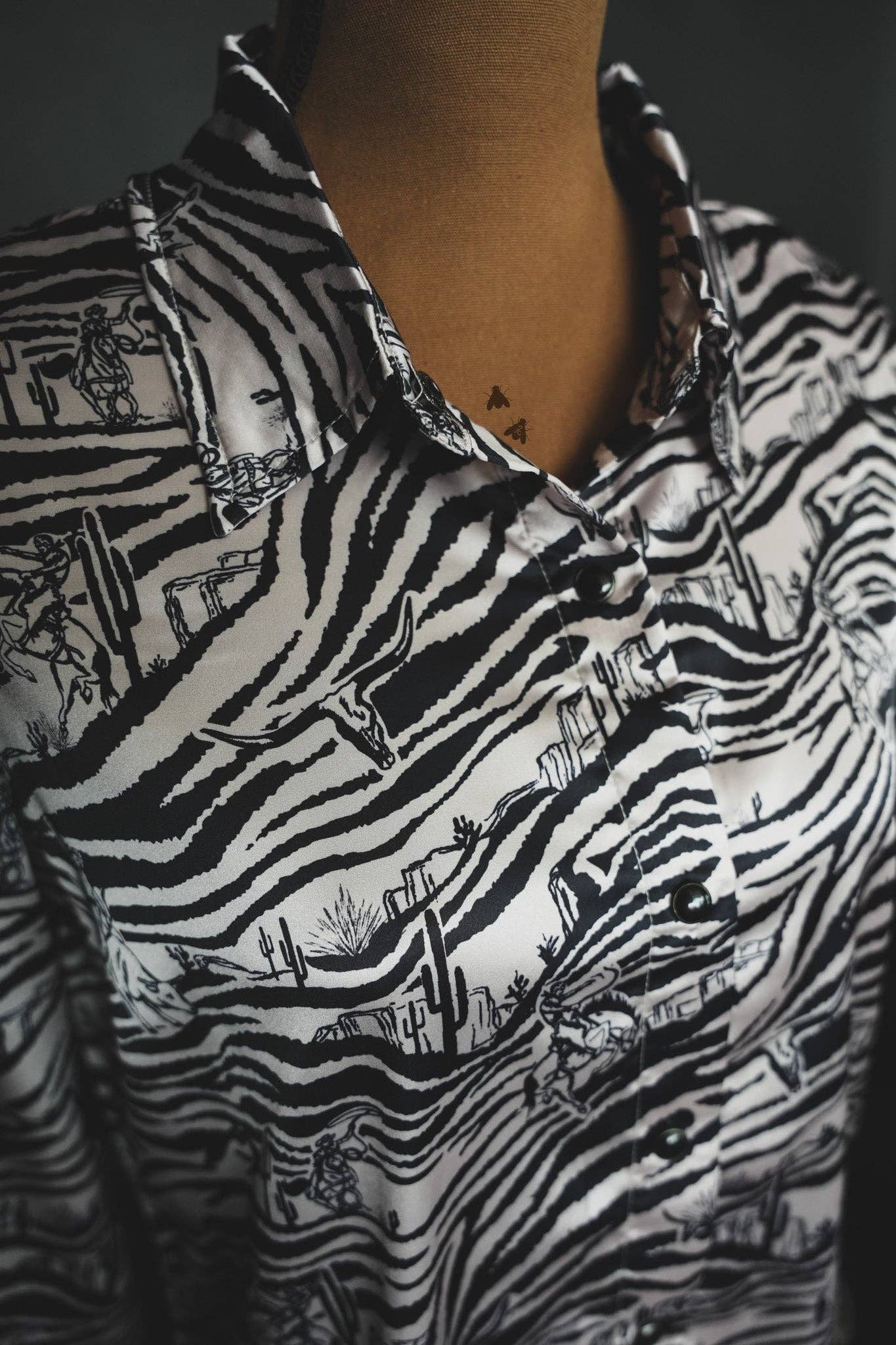 2 Fly Co - Wholesale Button Down Shirt - Women's - UNTAMED3