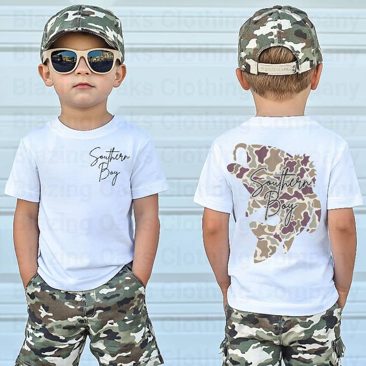 Chemise à manches courtes Bass Camo Southern Boy pour la vente par Blazing Oaks Clothing Company