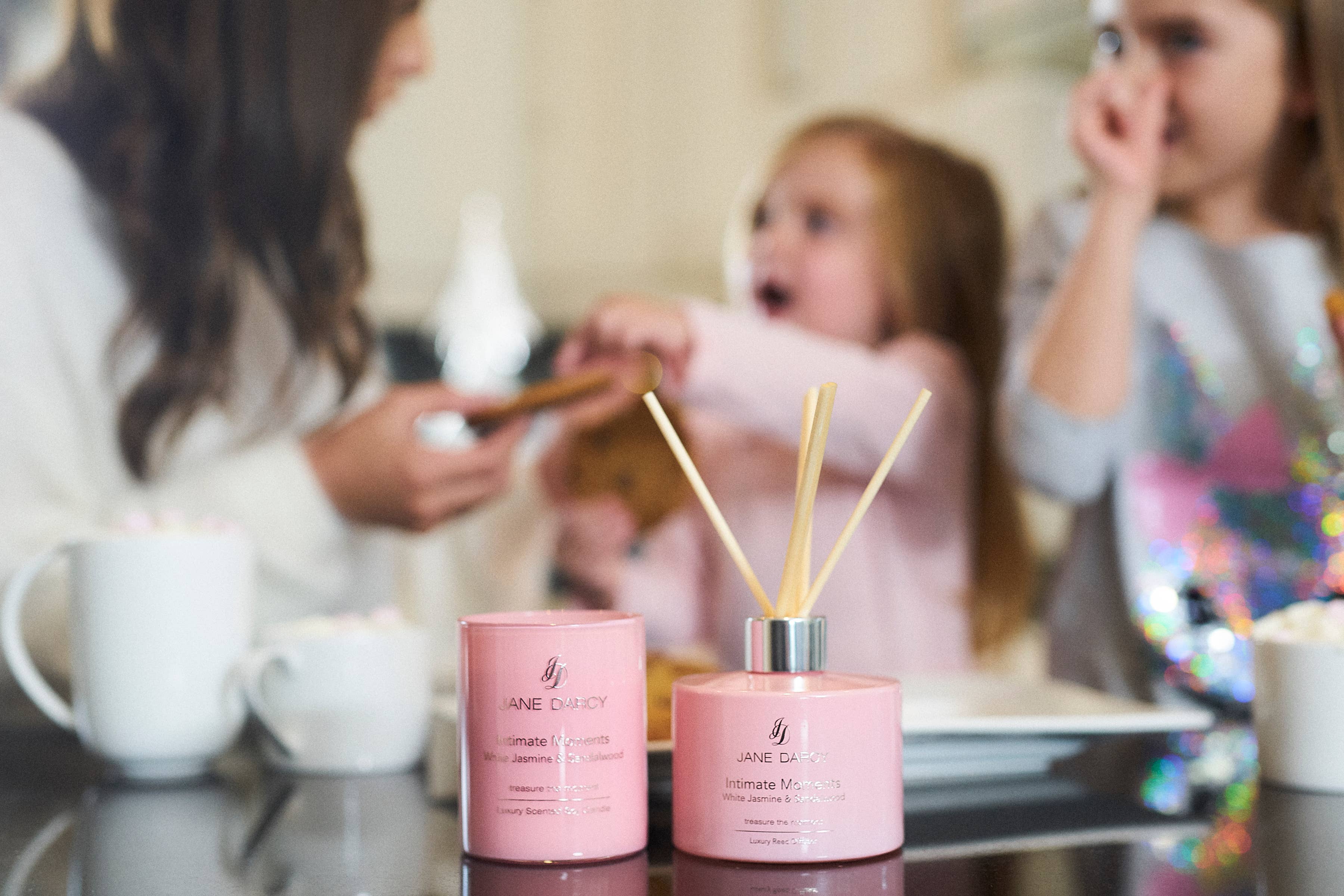 Jane Darcy - Wholesale Jar/Filled Candle - 100% Natural Soy Wax Candle, White Jasmine & Sandalwood7