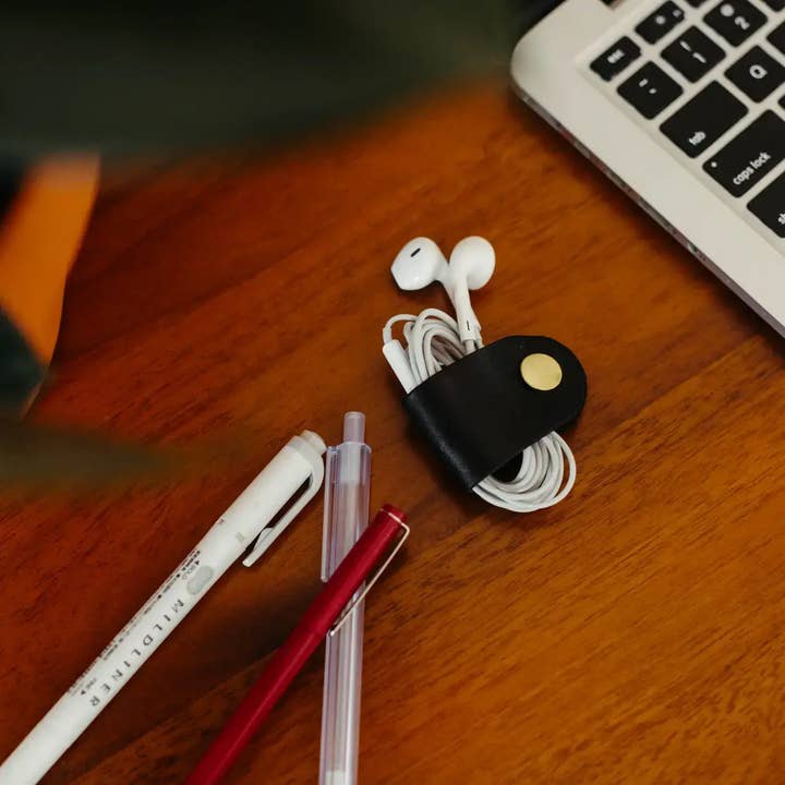 Son of a Sailor – wholesale Desk set – Zed Leather Desk Set / Mouse Pad + Cord Keepers Made in USA