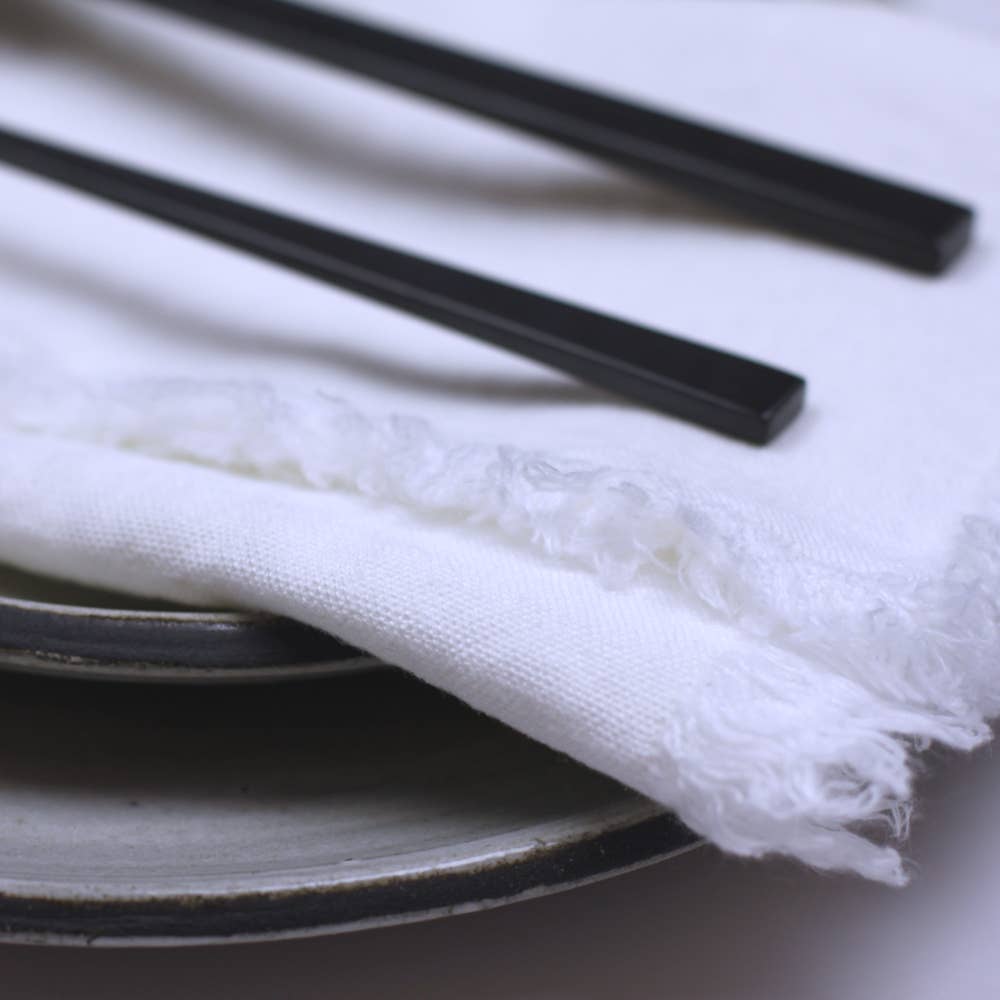 LinenCasa - Wholesale Dinner & Cloth Napkin - Linen Napkin – Stonewashed – White with Frayed Edges9