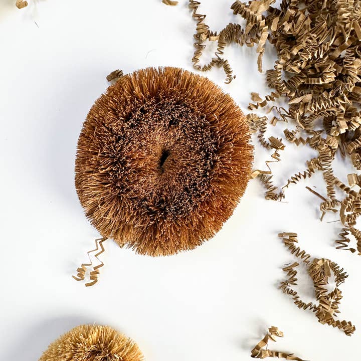 Smile Boutiques - Wholesale Cleaning brush - Plastic Free Coconut Dish Brush 3