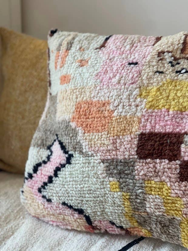 NOMAD BY LIV - Wholesale Throw Pillow Cover - Handmade Boujad Cushion cover soft color – 60 x 40 cm, wool15