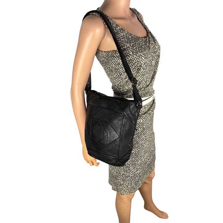 Arrigo - Wholesale Crossbody bag – Women's - Arrigo Ladies Crossbody Shoulder Washed Leather13