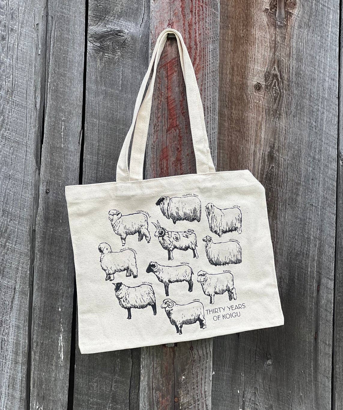 Koigu Wool Designs – wholesale Bärkasse - Dam – Koigu canvasväska med fårmotiv1