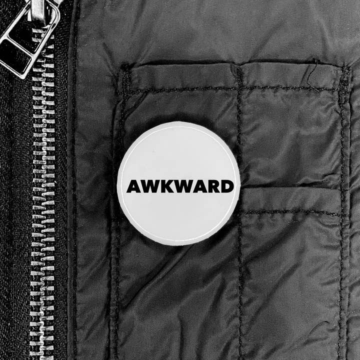 Pulsante imbarazzante per la vendita all'ingrosso da parte di Mostly Motivational