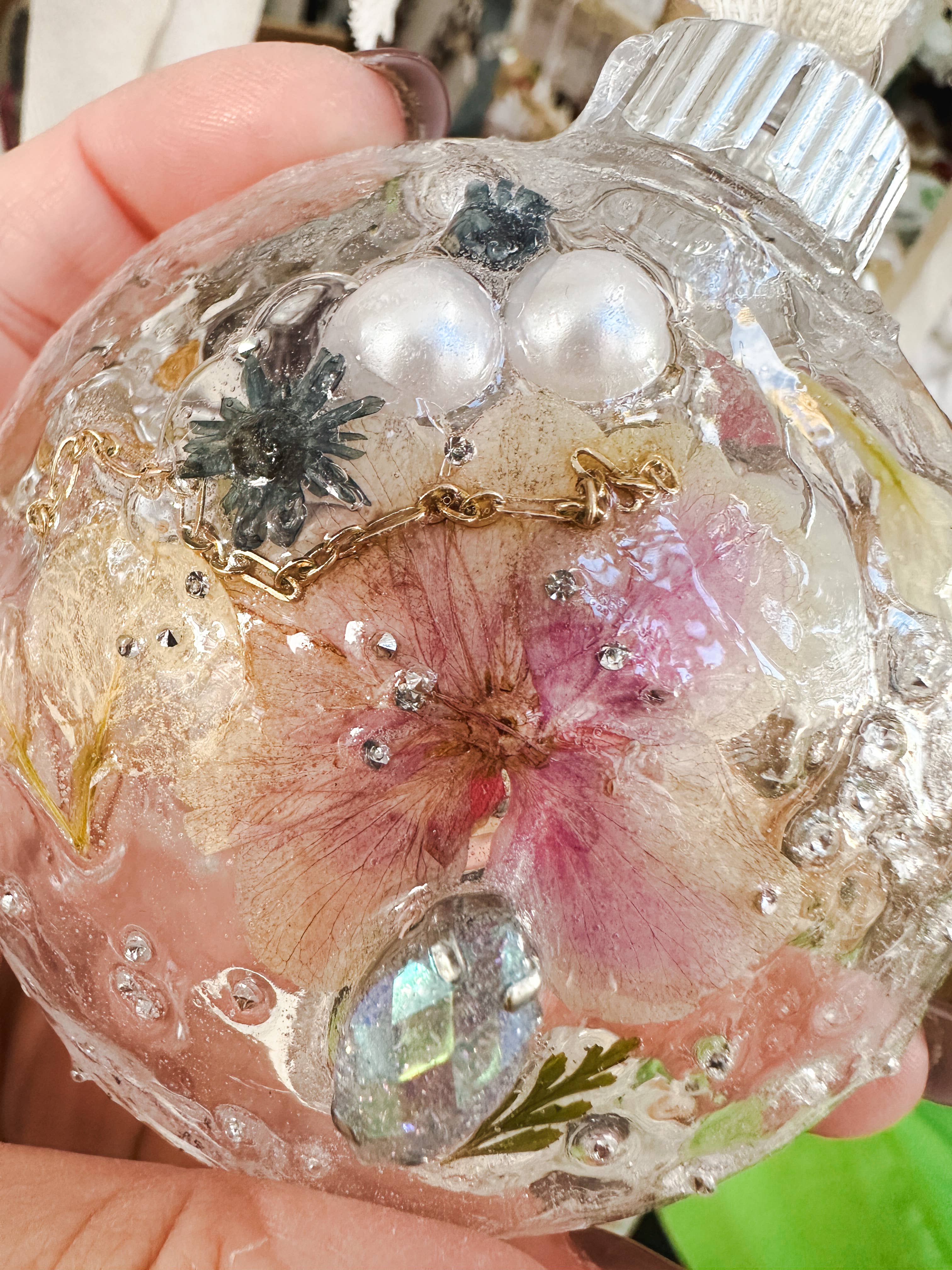 AlwaysJean - Wholesale Ornament - Pressed flower ornaments 11