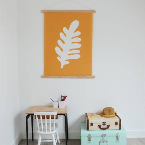 Shandor - Wholesale Tapestry/Textile - Ochre Leaf Wall Hanging - Small Size 45 x 70 cm