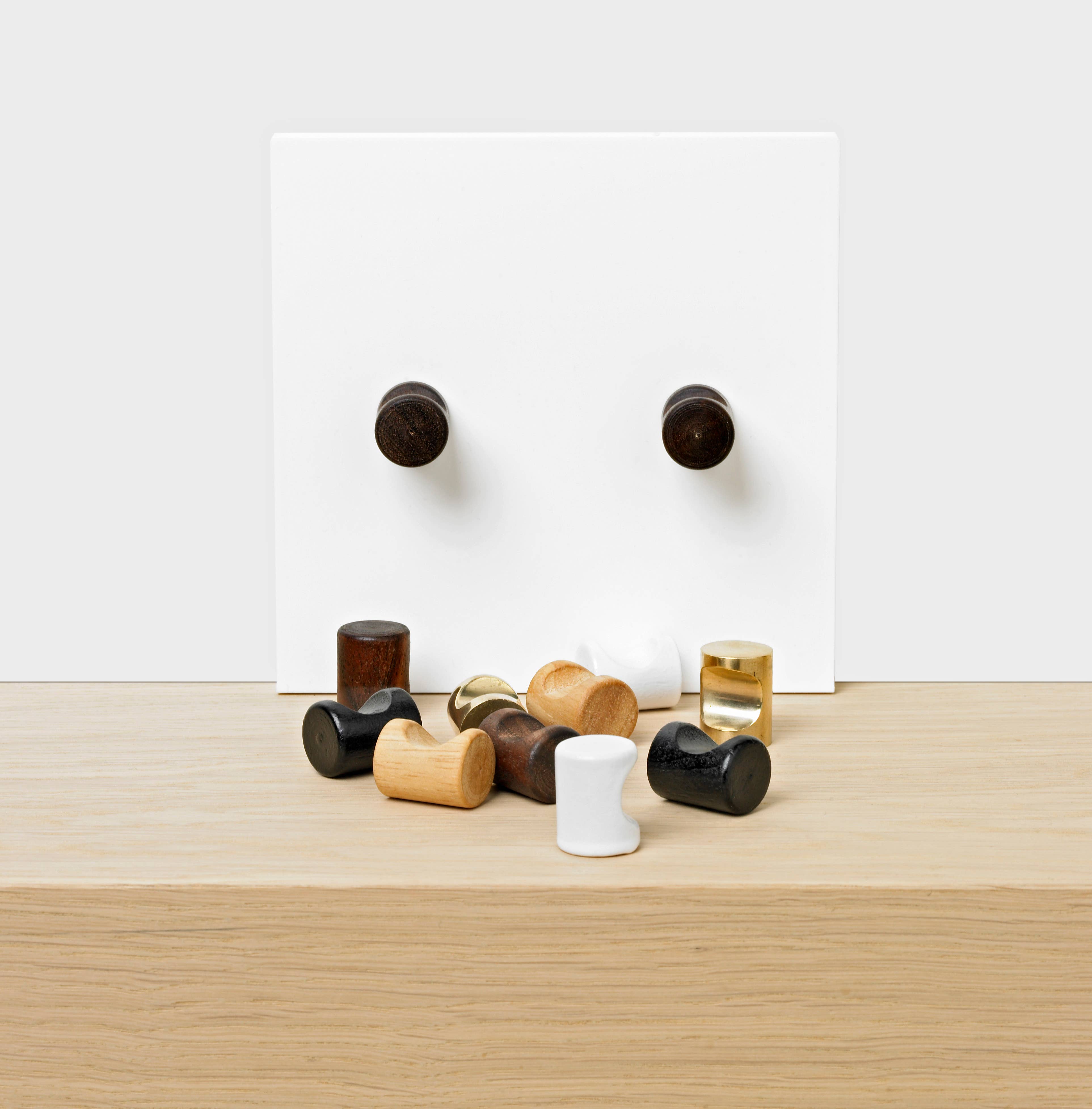 Verti Copenhagen - Wholesale Wall Hook - Wall hooks in metal or wood - VertiHooks18