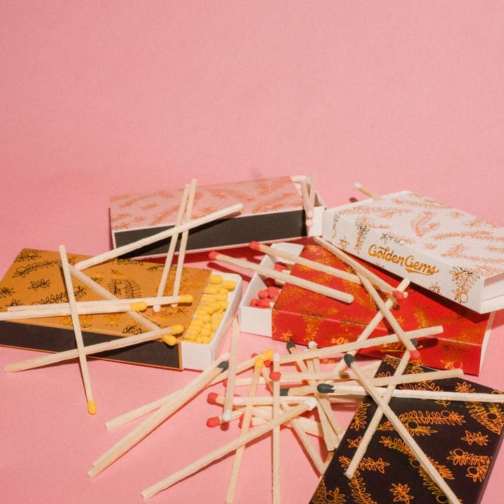 Golden Gems – Fósforos por atacado – Caixa de fósforos grande - Flor de laranjeira vermelha e dourada1