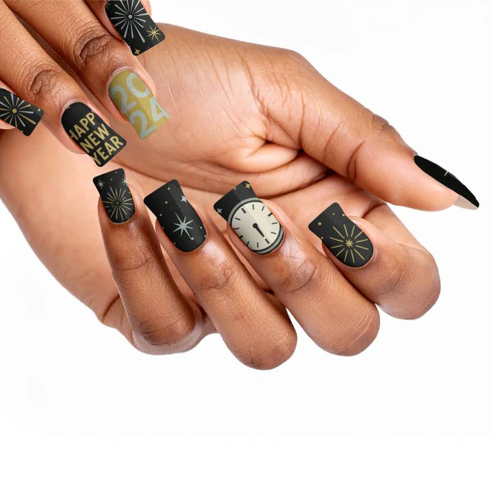 Ongles à Presser Magie Noire Mirage de Minuit pour la vente par FYNE BODY