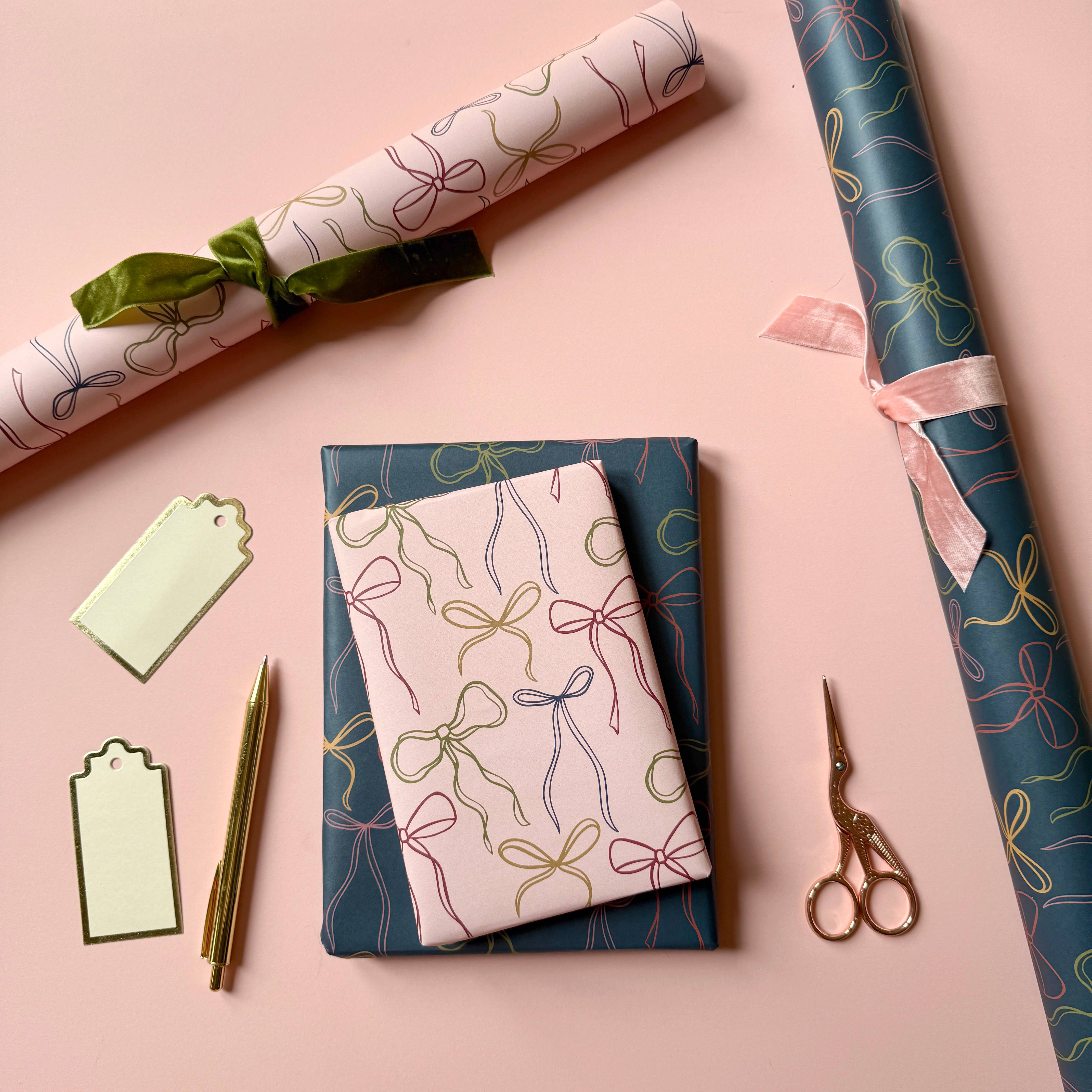 Heather Alstead Design Ltd – wholesale Flat wrap – Luxury Bow Pattern Wrapping Paper 6