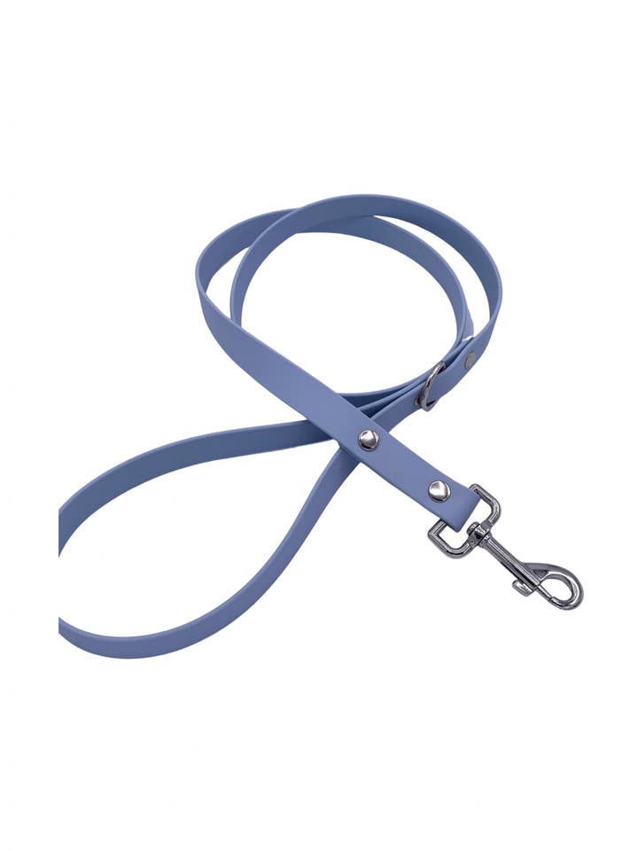 Piombo BioThane blu per la vendita all'ingrosso da parte di Cavapoo Creations