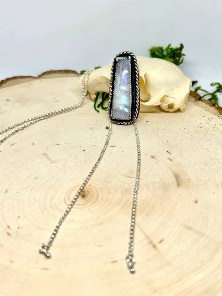 Maansteenketting Bolo voor wholesale door SchaeferWorks Jewelry