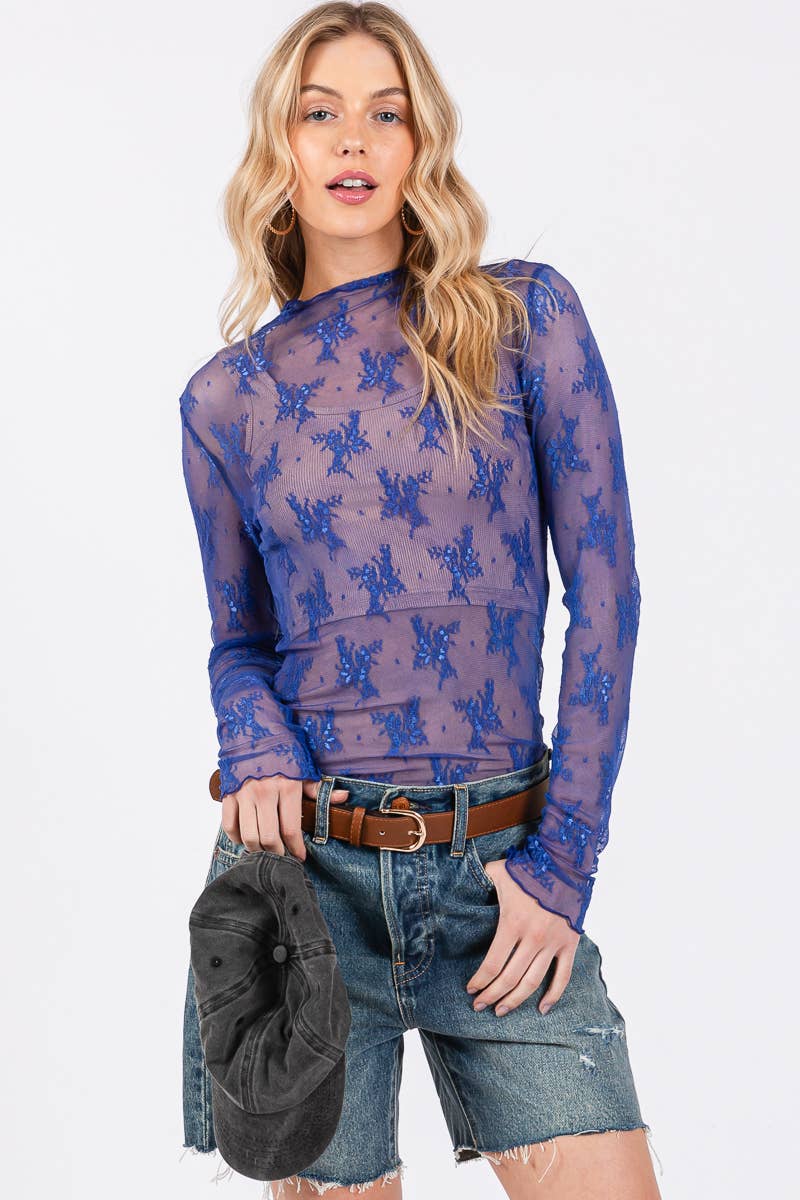 Sewn and Seen – wholesale Blus - Dam – LÅNGÄRMAD SPETSTOPP MED BLOMMÖNSTER5