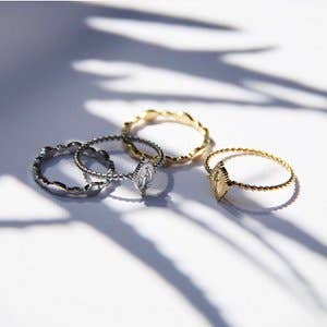 Charmin's Ringen - Wholesale Signet Ring - R766 Holy Beauty Gold Steel3