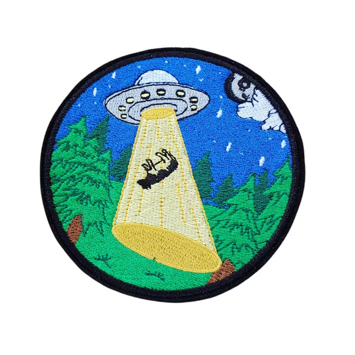 Project Pinup - Wholesale Patch - UFO Alien Cow Abduction Embroidered Iron On Patch