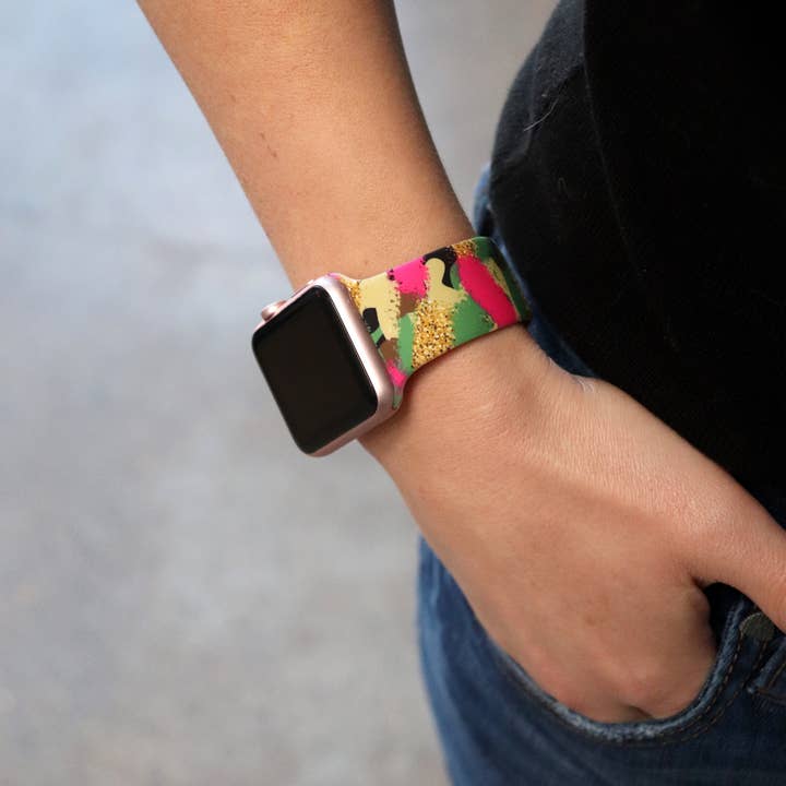 Bracelet Apple Watch Camouflage rose et or pour la vente par Thomas and Lee Company