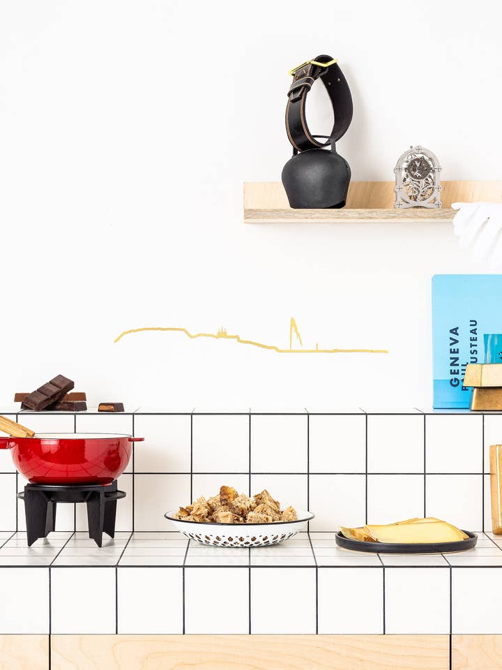 Decoración de pared - Horizonte de Ginebra - Dorado (50 cm) para venta al por mayor de The Line