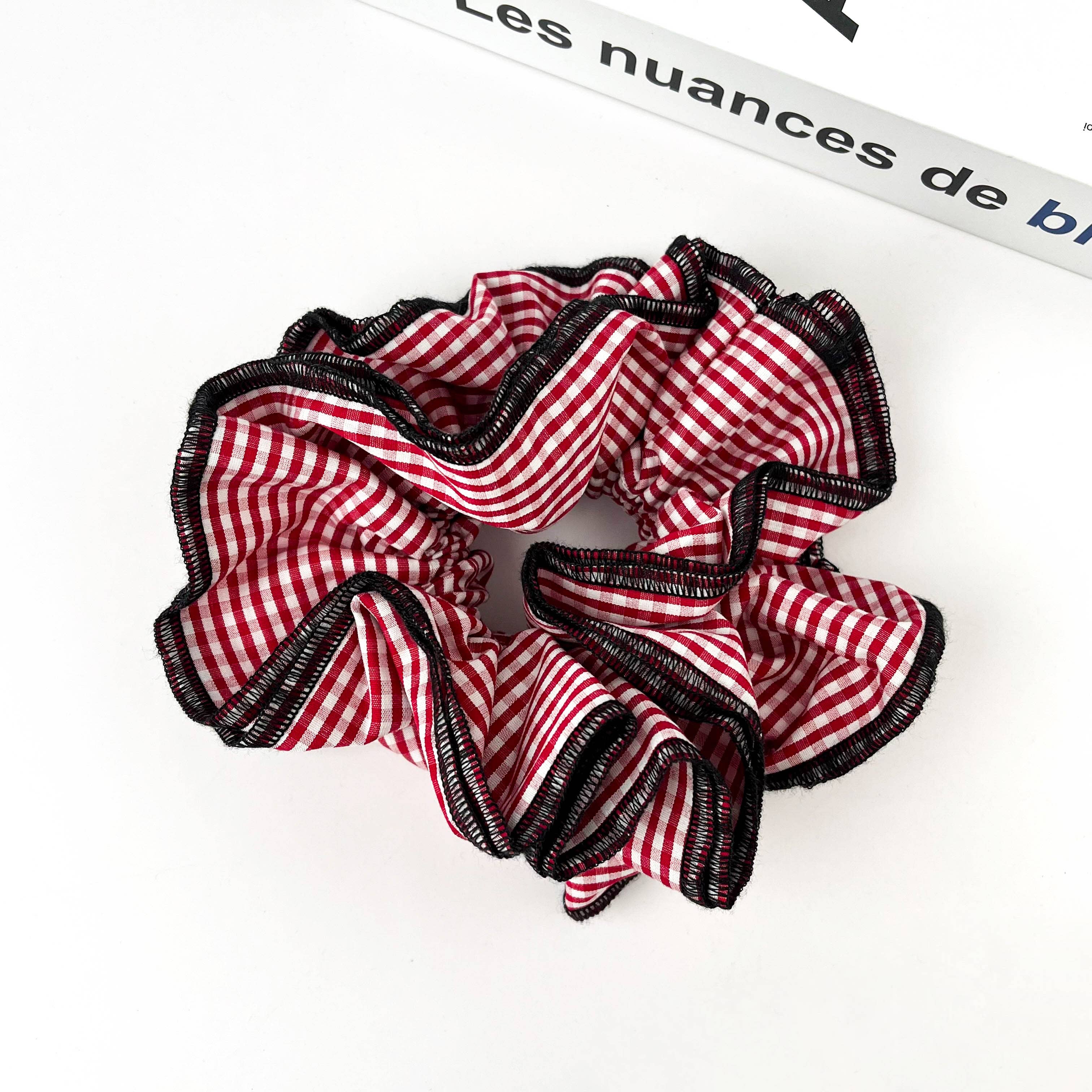 TheDivaSoap - Wholesale Scrunchie - Women's - Retro Plaid Scrunchie – Double-Layered Two-Tone Hair Tie2