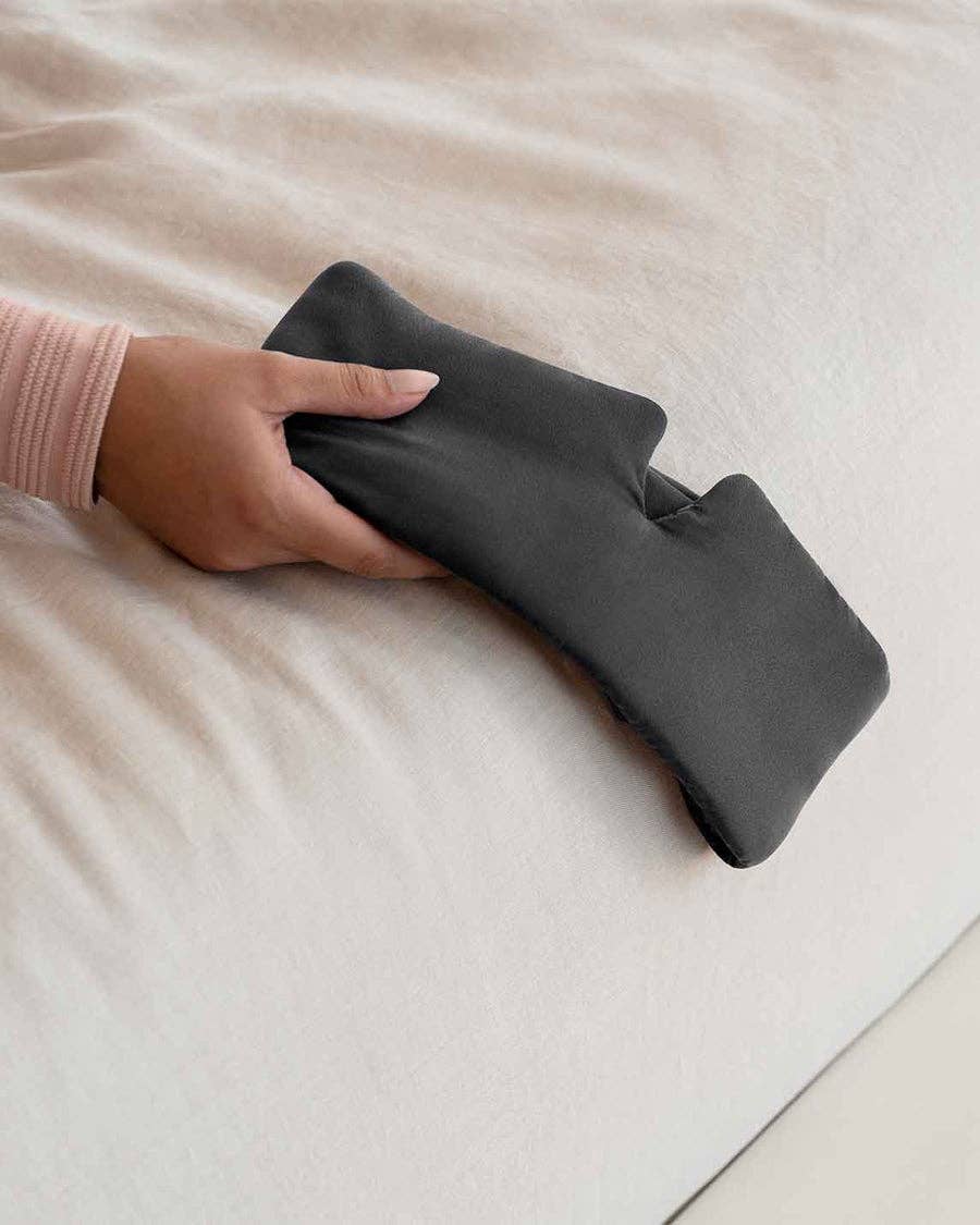 Grey Baloo Living Weighted Sleep Stone Mask · Amethyst for wholesale on Faire2