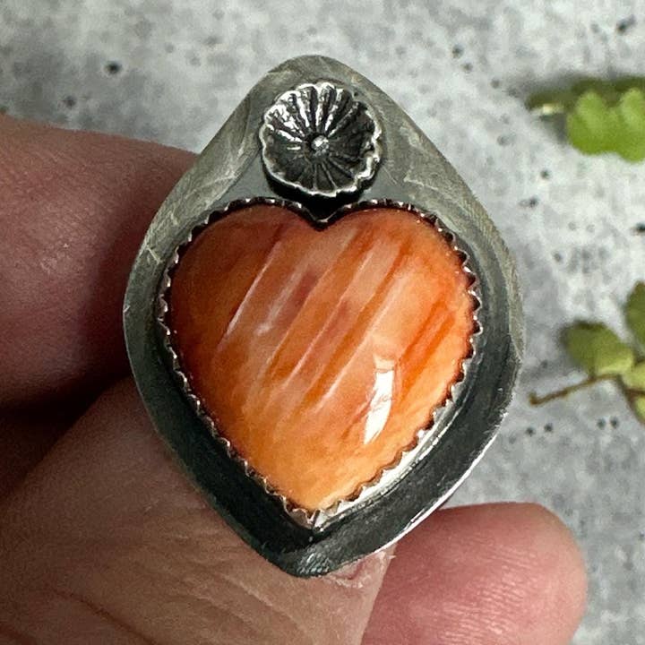 Anello Cuore con Conchiglia di Ostrica Spinosa - Argento Regolabile per la vendita all'ingrosso da parte di oaktownwendy