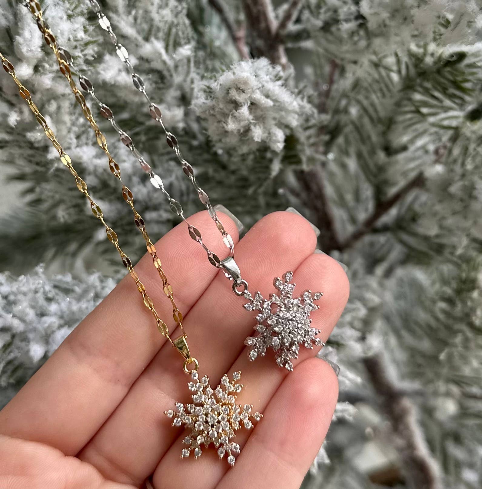 Offshore Surf Co – wholesale Pendant/charm necklace – Simple Style Snowflake Stainless Steel Plating7