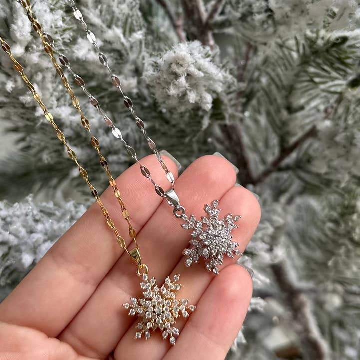 Offshore Surf Co – wholesale Pendant/charm necklace – Simple Style Snowflake Stainless Steel Plating7