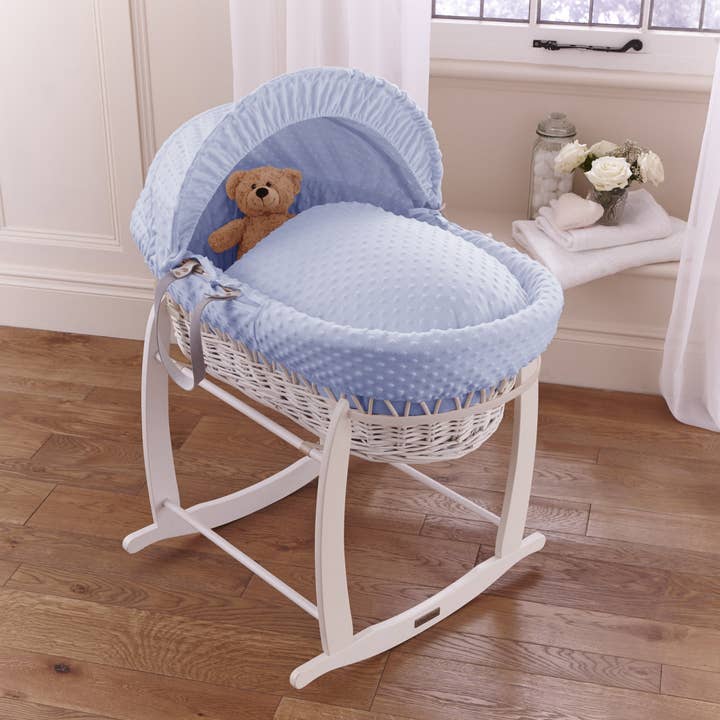 Clair De Lune - Wholesale Wieg - Baby - Kuiltje witte rieten Moses mand1