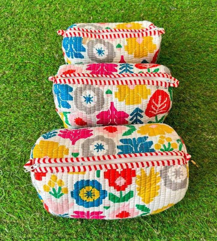 GYPSY STUDIO - Wholesale Makeup/Cosmetic Bag - Colorful Floral Design Printed Cotton Quilted Cosmetic Bags1
