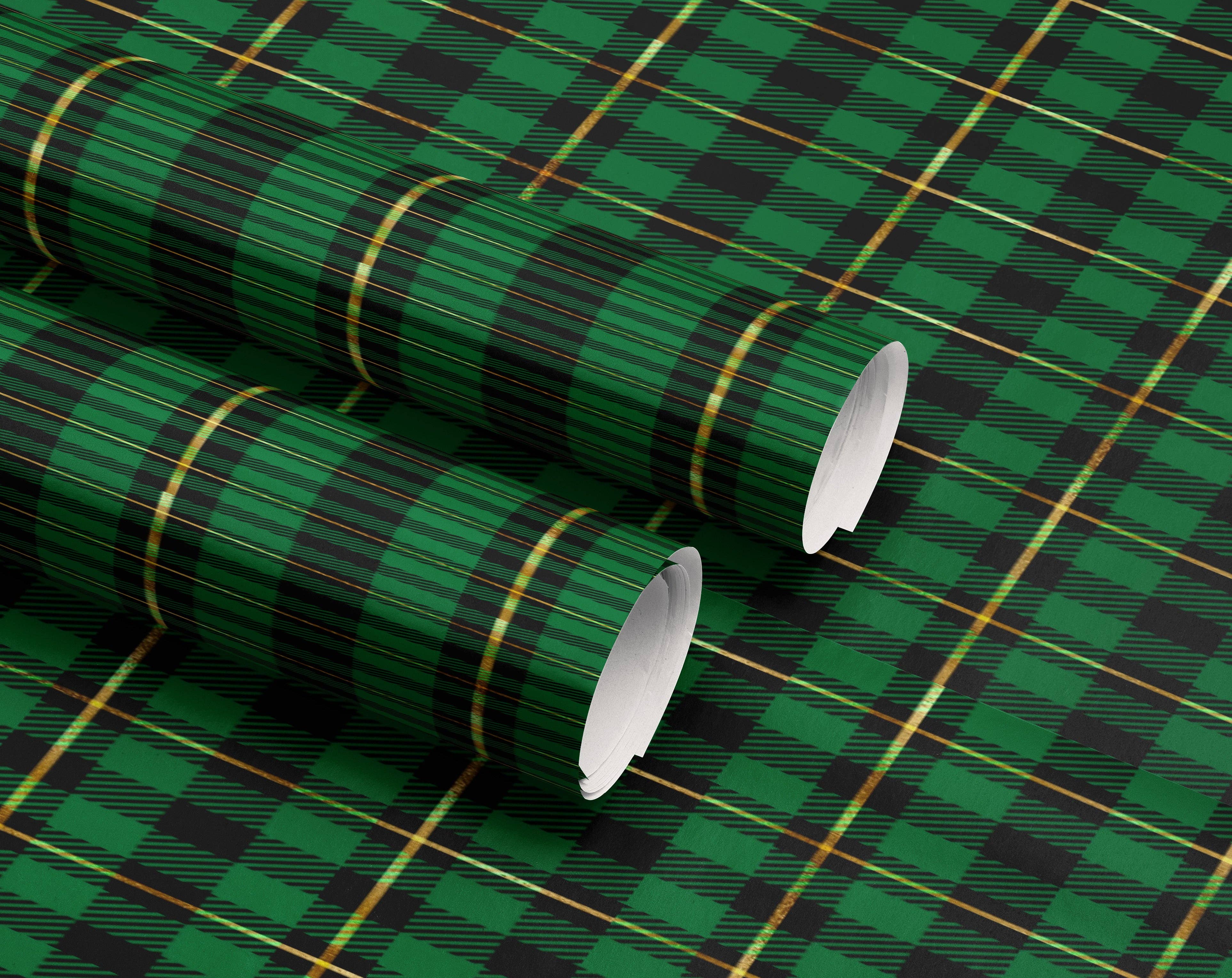 MagicMerchEmporium – wholesale Wrapping paper roll – Green and Black Tartan Wrapping Paper4