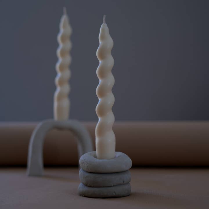 Studio Firaora – wholesale Novelty candle – OLIVE Candle - soy wax1