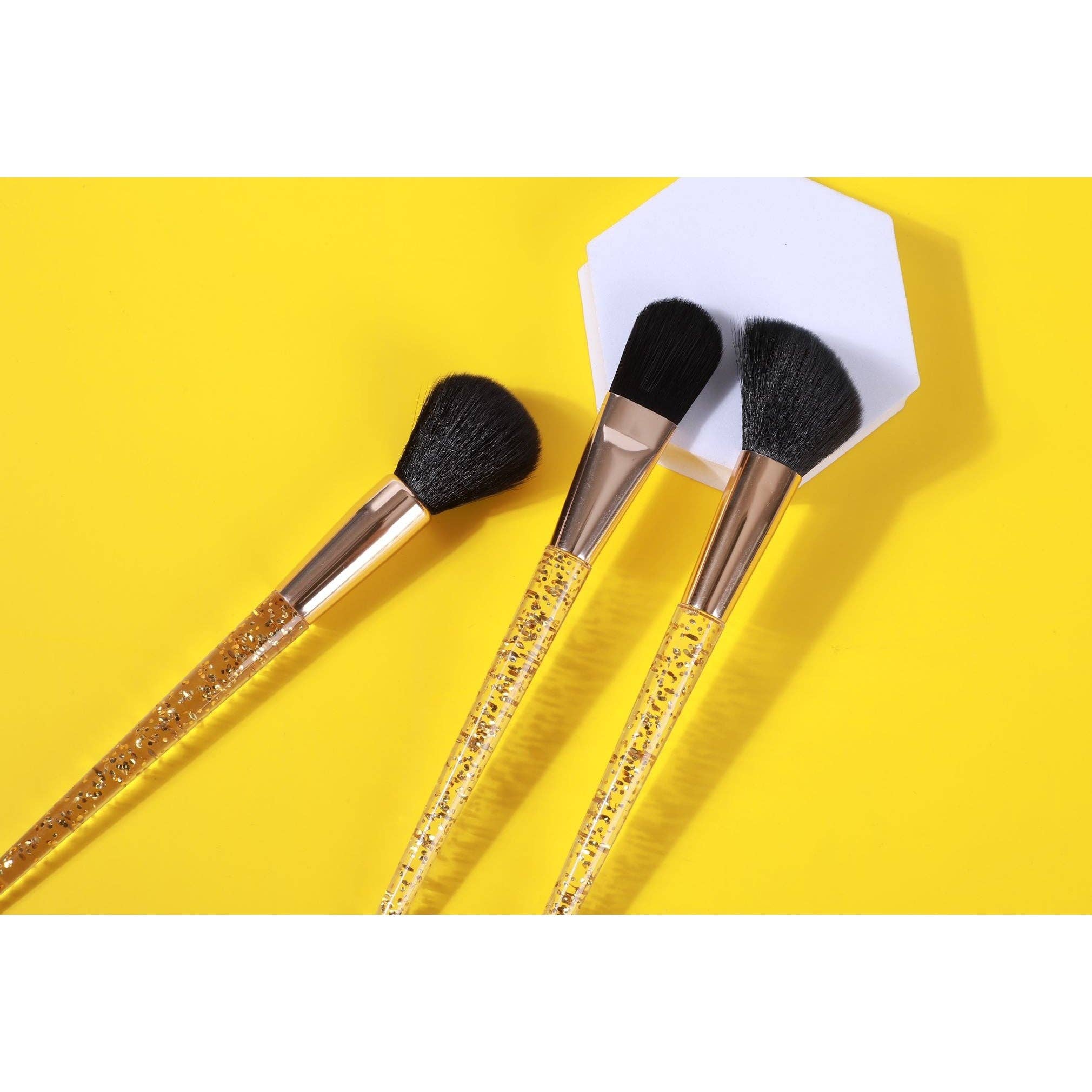VIAI Beauty - Wholesale Makeup Brush Set - PROLUX Gold Flakes 3-Piece Brush Set1