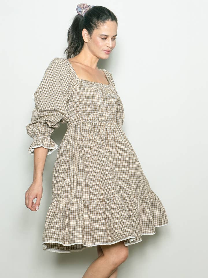 Vestido acampanado ancho a cuadros con detalles de encaje y bolsillos para venta al por mayor de Elloh Collection