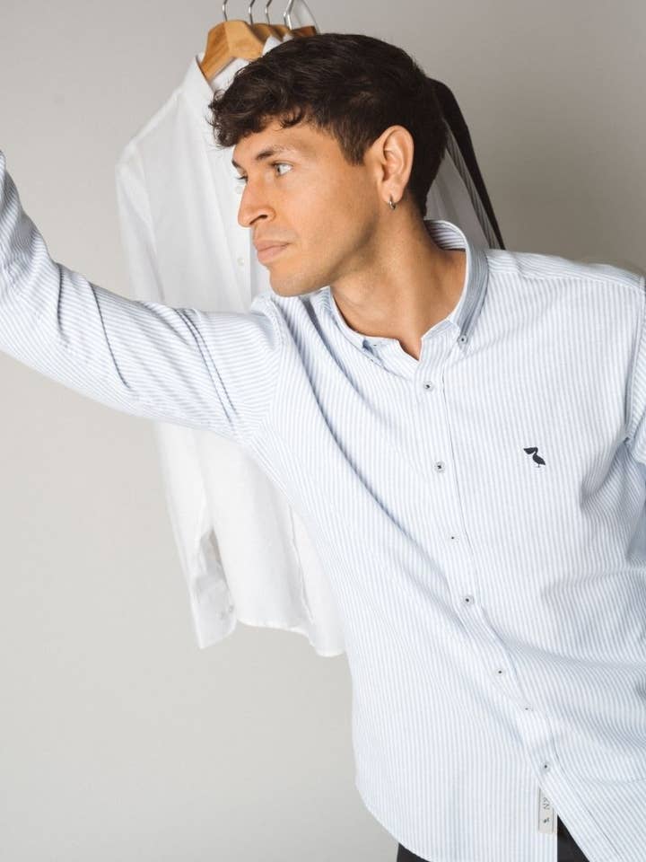 CAMICIA A RIGHE BLU per la vendita all'ingrosso da parte di LPKN